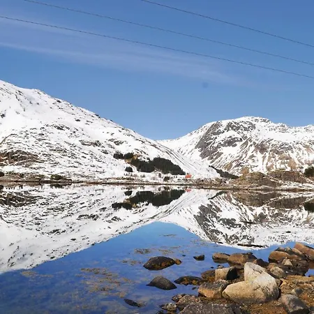 Amazing In Leknes With Kitchen