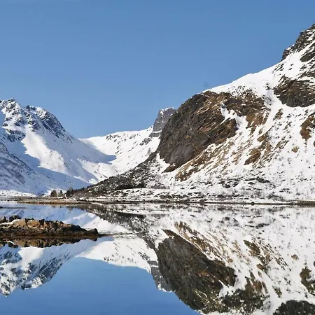 Amazing In Leknes With Kitchen Leknes